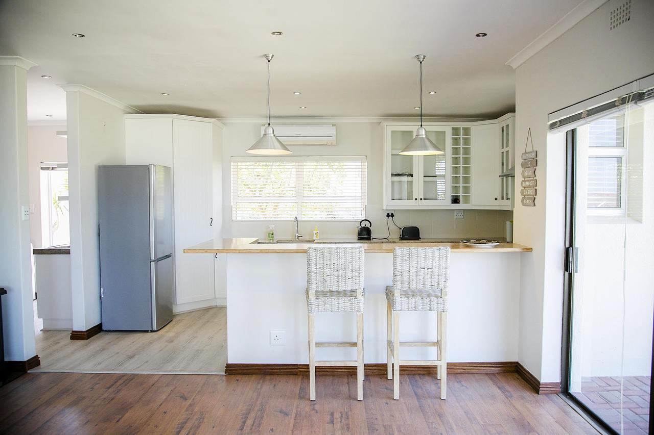Amazing Beach House In Melkbos! Van Riebeeckstrand Esterno foto